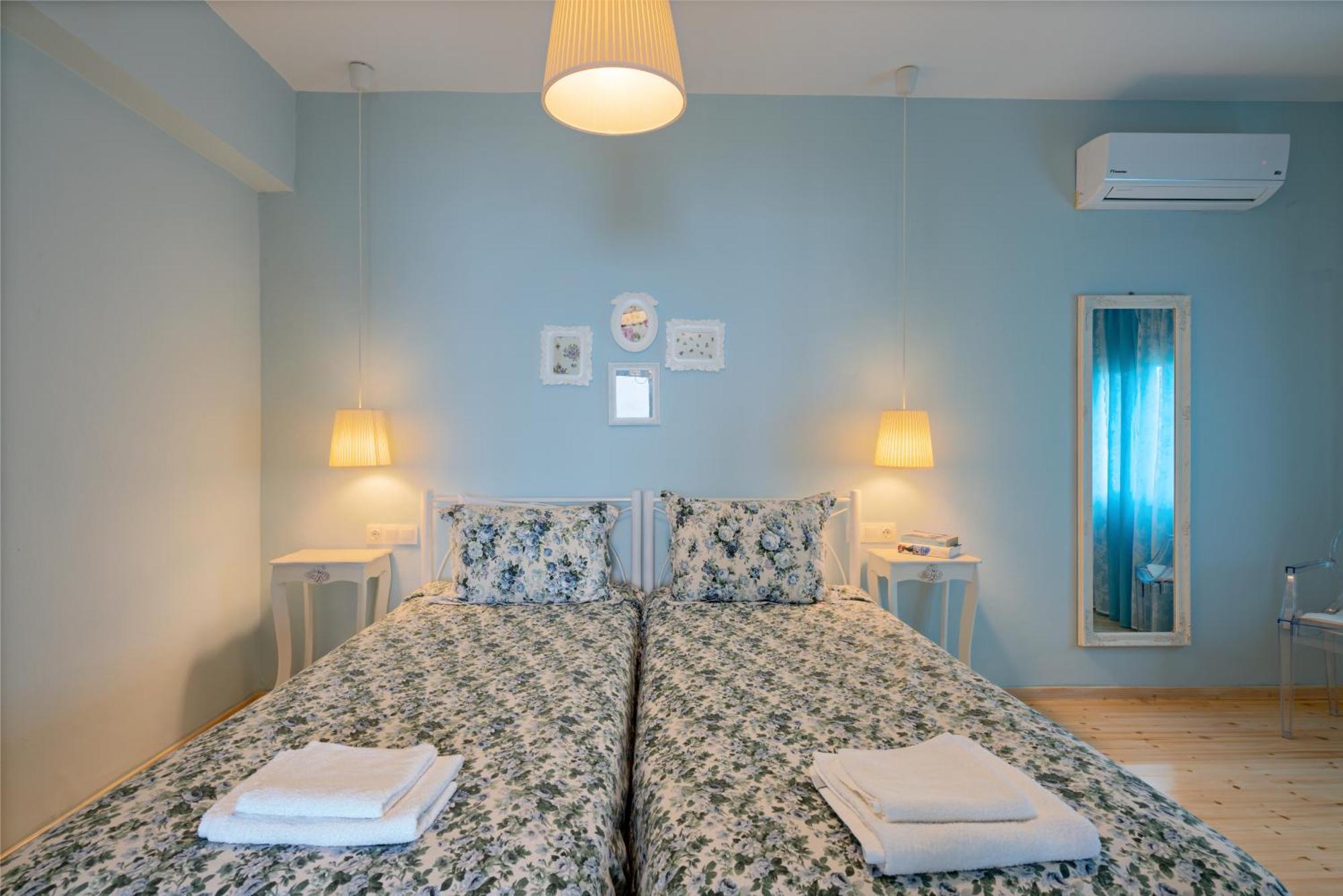 The Village Apartments Plakias Extérieur photo