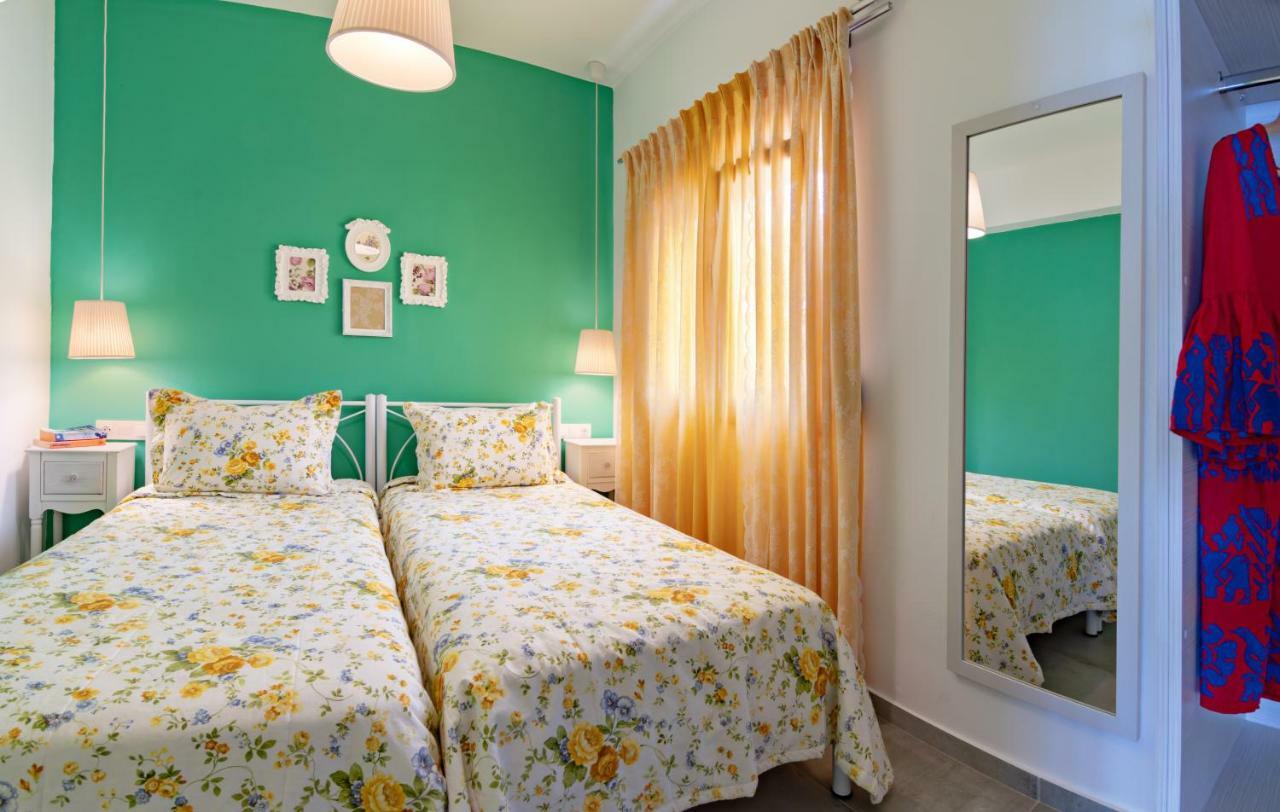 The Village Apartments Plakias Extérieur photo
